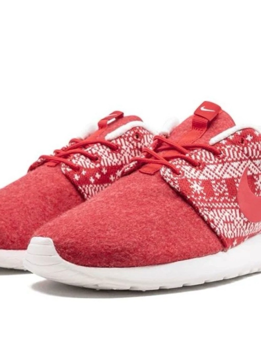 Nike Roshe One Winter "Christmas Sweater"
